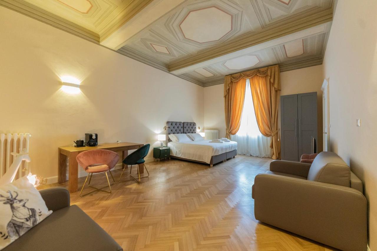 Aldrovandi Luxury Suites And Apartment Bologna Exterior photo
