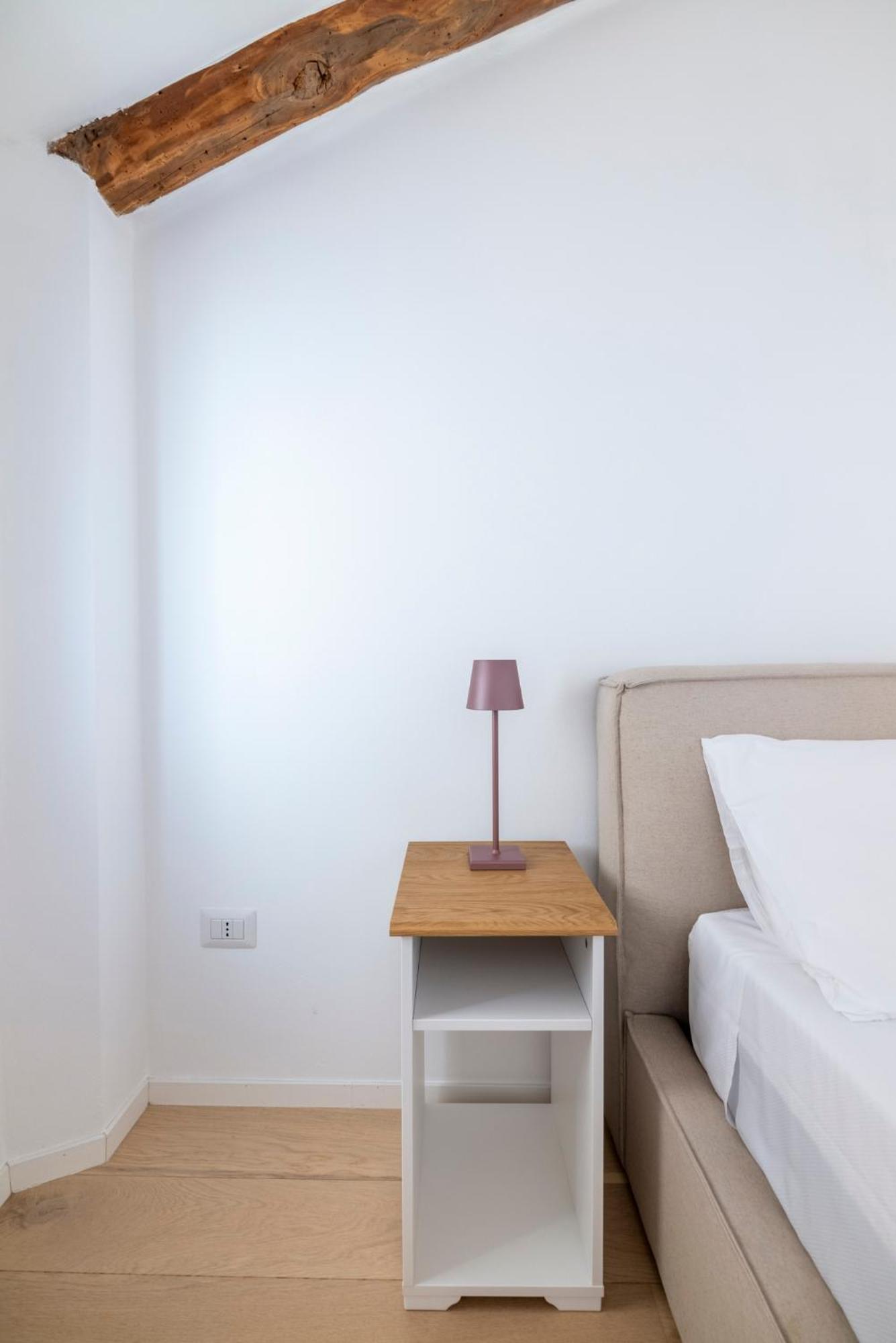 Aldrovandi Luxury Suites And Apartment Bologna Exterior photo